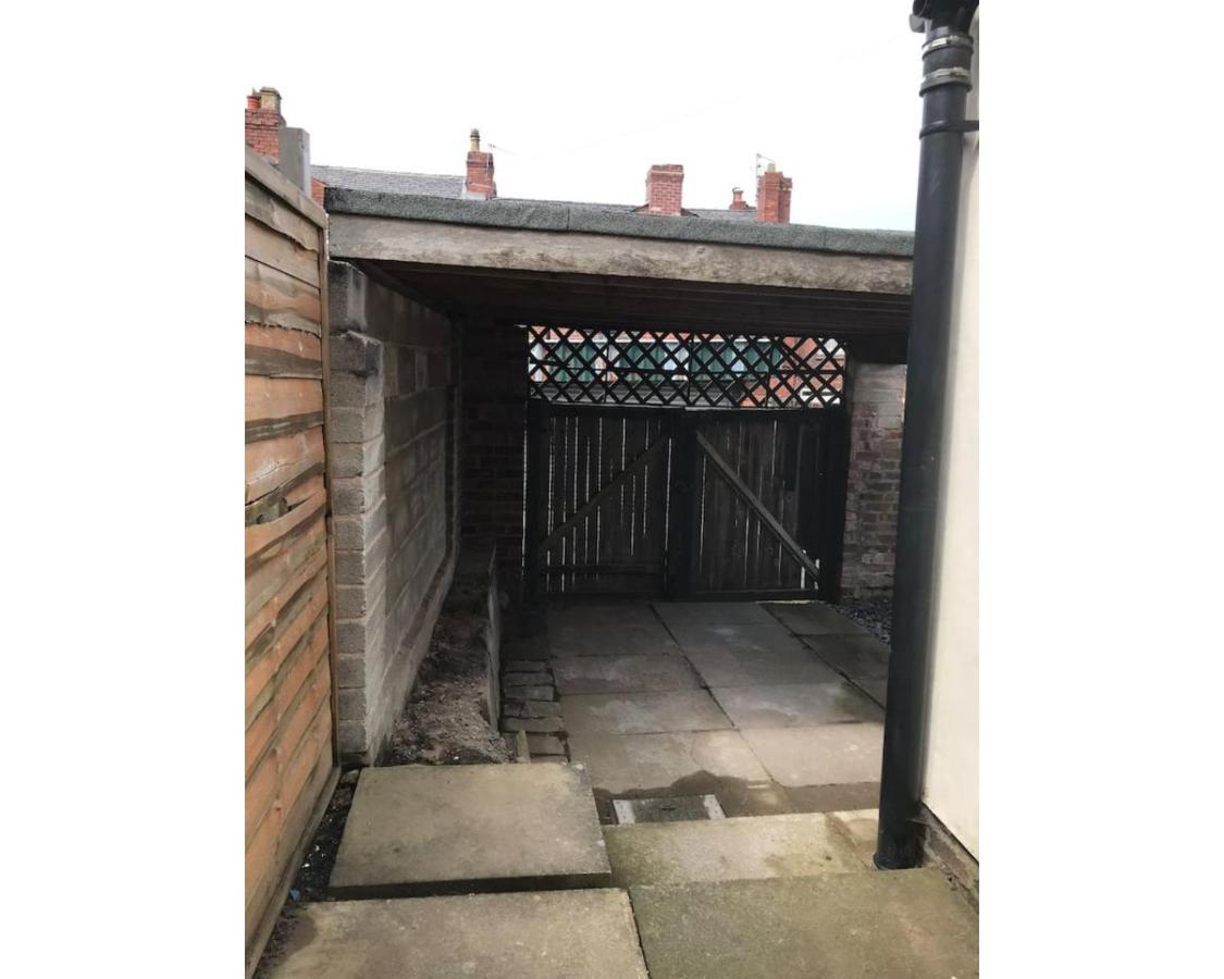 Stylish 3 Bedroom House Only 5 Mins From M6/M58 Wigan Zewnętrze zdjęcie